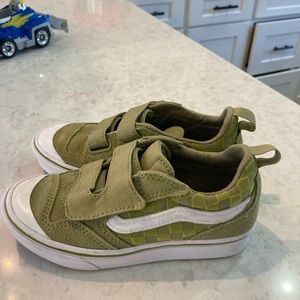 Kids size 13.5 Vans